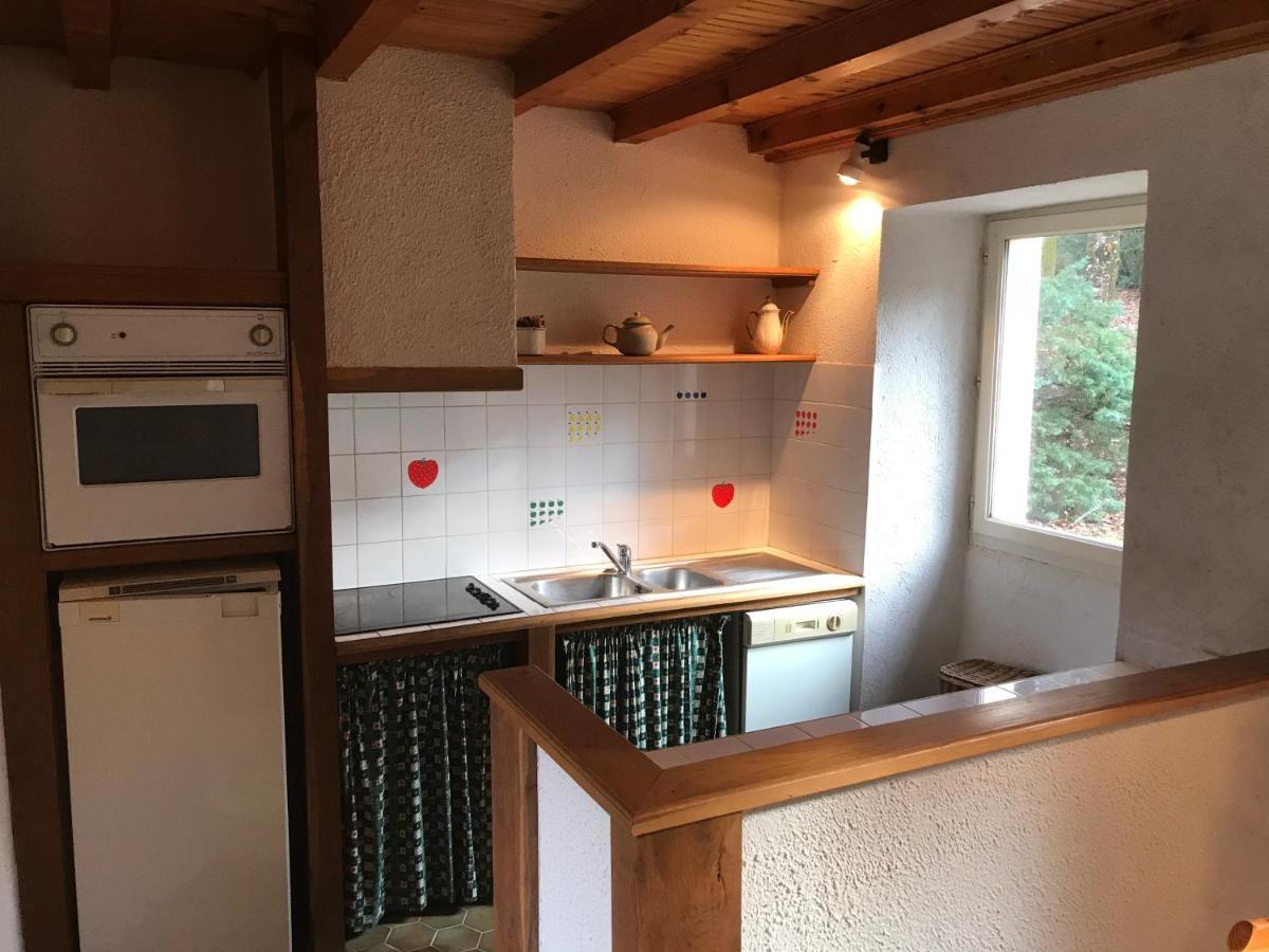 Gite 4 Personnes Situe Aux Portes Du Perigord Saint-Adjutory Zewnętrze zdjęcie